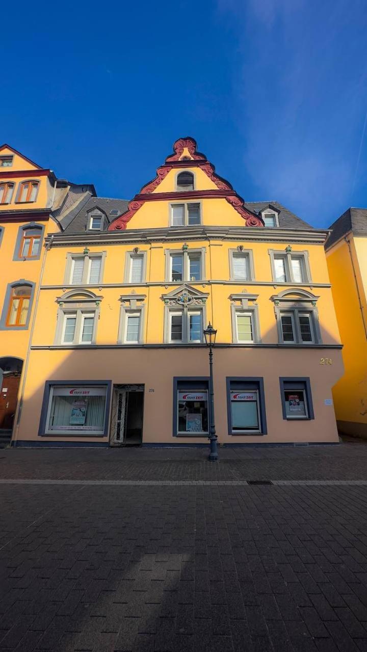 Historisches Haus Am Fusse Der Festung Ehrenbreitstein Am Schoenen Rhein Koblenz  Buitenkant foto